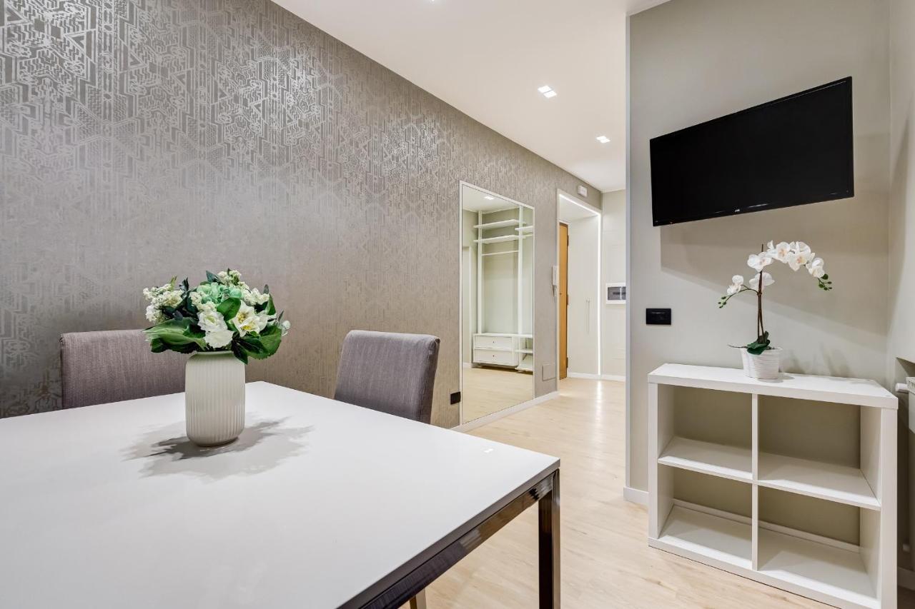 Charming Studio - Spanish Steps โรม ภายนอก รูปภาพ